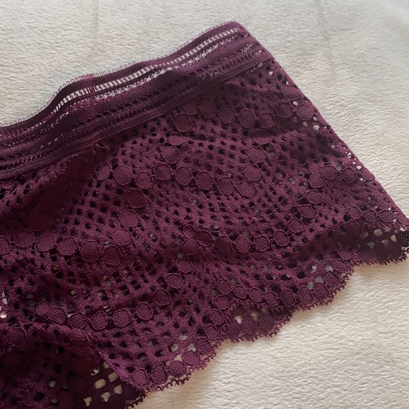 Victoria’s Secret Booty Panties - NWT - Picture 3 of 8